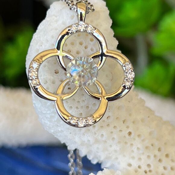Darling Gum Drop Swarovski Crystal Necklace - Picture 1 of 10
